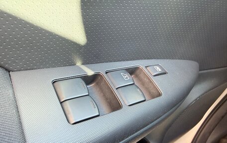 Nissan Note II рестайлинг, 2011 год, 830 000 рублей, 24 фотография