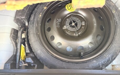 Nissan Note II рестайлинг, 2011 год, 830 000 рублей, 28 фотография