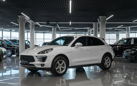 Porsche Macan I рестайлинг, 2016 год, 3 500 000 рублей, 1 фотография