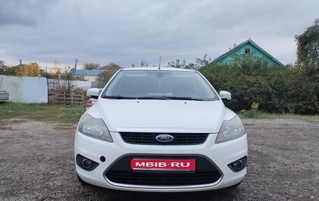 Ford Focus II рестайлинг, 2010 год, 700 000 рублей, 1 фотография