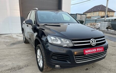 Volkswagen Touareg III, 2013 год, 2 950 000 рублей, 3 фотография