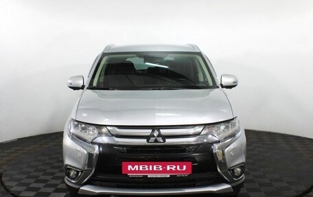 Mitsubishi Outlander III рестайлинг 3, 2017 год, 2 220 000 рублей, 3 фотография
