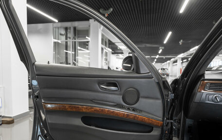 BMW 3 серия, 2007 год, 740 000 рублей, 14 фотография