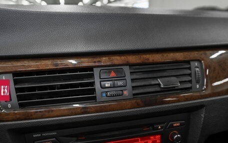 BMW 3 серия, 2007 год, 740 000 рублей, 18 фотография