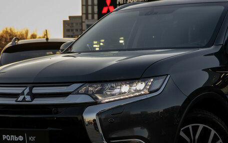 Mitsubishi Outlander III рестайлинг 3, 2018 год, 2 248 000 рублей, 18 фотография