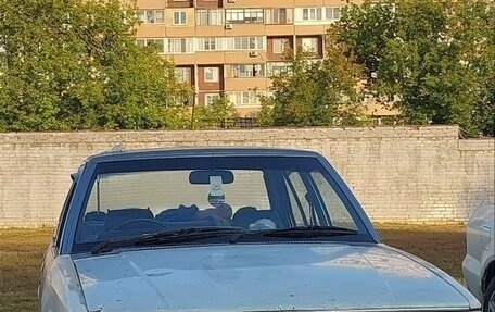 Toyota Corolla, 1981 год, 290 000 рублей, 1 фотография