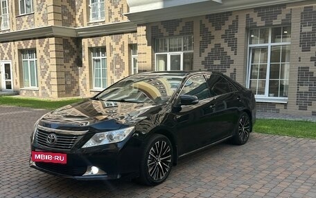 Toyota Camry, 2013 год, 1 737 000 рублей, 3 фотография