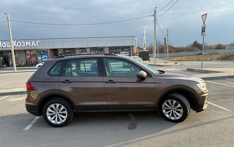 Volkswagen Tiguan II, 2017 год, 1 890 000 рублей, 7 фотография