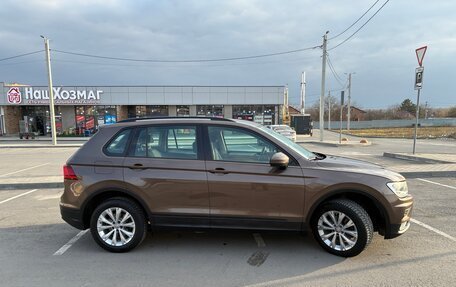 Volkswagen Tiguan II, 2017 год, 1 890 000 рублей, 6 фотография