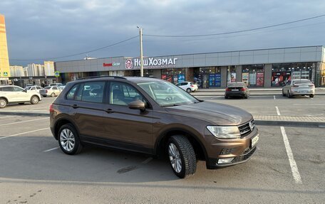 Volkswagen Tiguan II, 2017 год, 1 890 000 рублей, 5 фотография