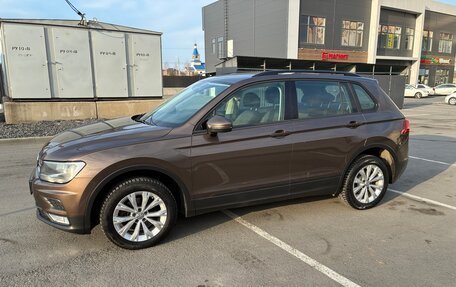 Volkswagen Tiguan II, 2017 год, 1 890 000 рублей, 13 фотография