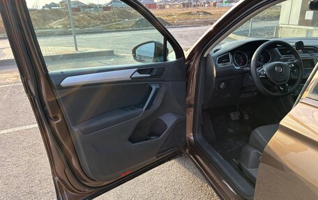 Volkswagen Tiguan II, 2017 год, 1 890 000 рублей, 17 фотография