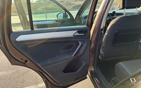 Volkswagen Tiguan II, 2017 год, 1 890 000 рублей, 19 фотография