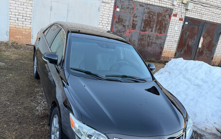 Toyota Camry, 2011 год, 999 000 рублей, 3 фотография
