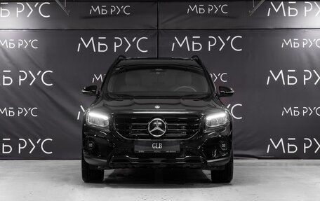 Mercedes-Benz GLB, 2025 год, 6 780 000 рублей, 2 фотография