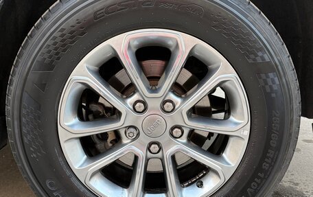 Jeep Grand Cherokee, 2014 год, 3 500 000 рублей, 16 фотография