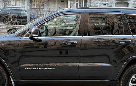 Jeep Grand Cherokee, 2014 год, 3 500 000 рублей, 18 фотография