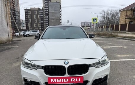 BMW 3 серия, 2017 год, 2 950 000 рублей, 2 фотография