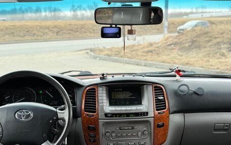 Toyota Land Cruiser 100 рестайлинг 2, 1999 год, 1 295 000 рублей, 8 фотография