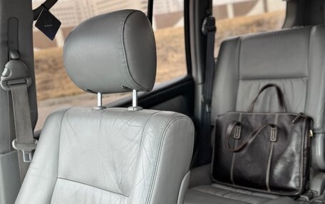 Toyota Land Cruiser 100 рестайлинг 2, 1999 год, 1 295 000 рублей, 11 фотография