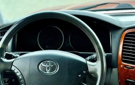 Toyota Land Cruiser 100 рестайлинг 2, 1999 год, 1 295 000 рублей, 10 фотография