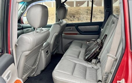 Toyota Land Cruiser 100 рестайлинг 2, 1999 год, 1 295 000 рублей, 12 фотография