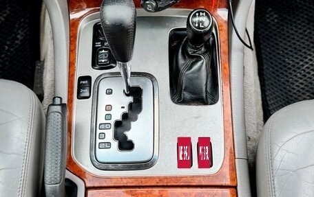 Toyota Land Cruiser 100 рестайлинг 2, 1999 год, 1 295 000 рублей, 13 фотография