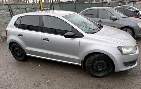 Volkswagen Polo VI (EU Market), 2010 год, 600 000 рублей, 2 фотография