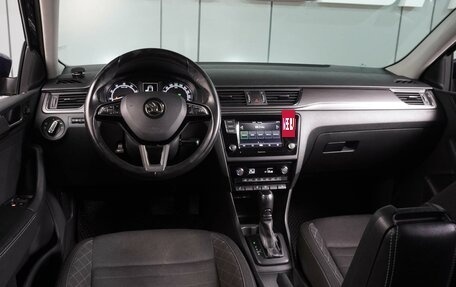 Skoda Rapid I, 2017 год, 1 699 000 рублей, 6 фотография