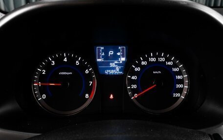 Hyundai Solaris II рестайлинг, 2014 год, 899 000 рублей, 12 фотография