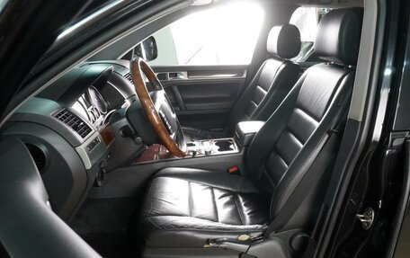 Volkswagen Touareg III, 2009 год, 1 299 000 рублей, 10 фотография