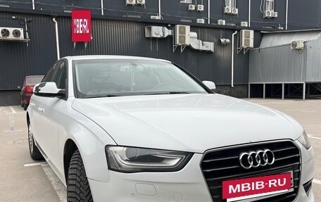 Audi A4, 2014 год, 1 450 000 рублей, 4 фотография