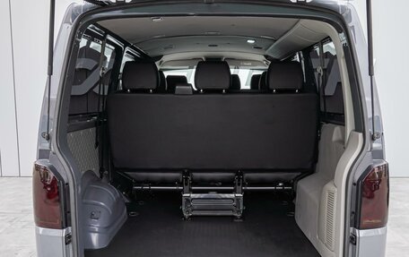 Volkswagen Transporter T6 рестайлинг, 2019 год, 5 049 000 рублей, 16 фотография