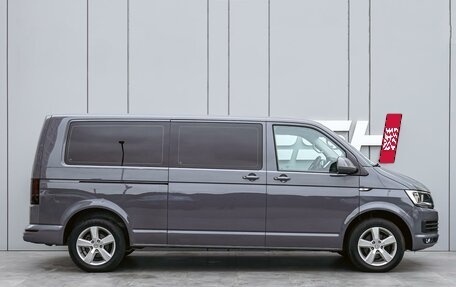 Volkswagen Transporter T6 рестайлинг, 2019 год, 5 049 000 рублей, 5 фотография