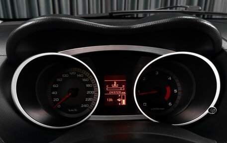 Mitsubishi Outlander III рестайлинг 3, 2007 год, 999 000 рублей, 12 фотография