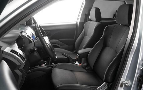 Mitsubishi Outlander III рестайлинг 3, 2007 год, 999 000 рублей, 10 фотография