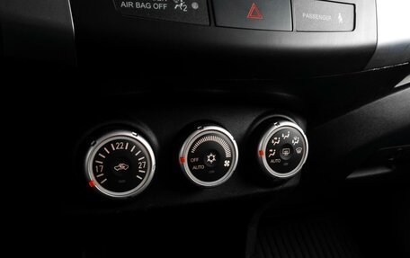 Mitsubishi Outlander III рестайлинг 3, 2007 год, 999 000 рублей, 18 фотография