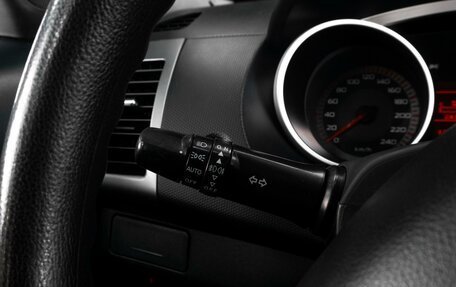 Mitsubishi Outlander III рестайлинг 3, 2007 год, 999 000 рублей, 19 фотография