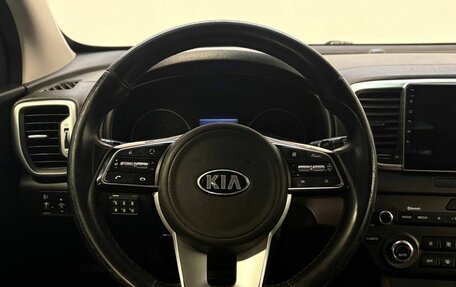 KIA Sportage IV рестайлинг, 2020 год, 2 219 900 рублей, 6 фотография