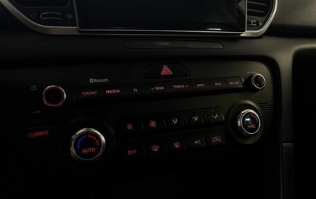 KIA Sportage IV рестайлинг, 2020 год, 2 219 900 рублей, 11 фотография