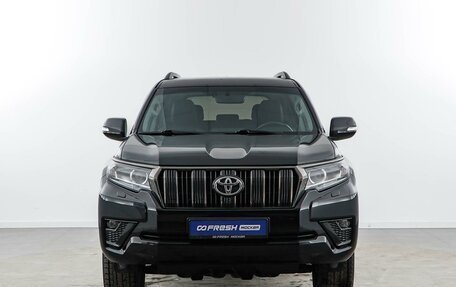 Toyota Land Cruiser Prado 150 рестайлинг 2, 2021 год, 7 595 055 рублей, 3 фотография