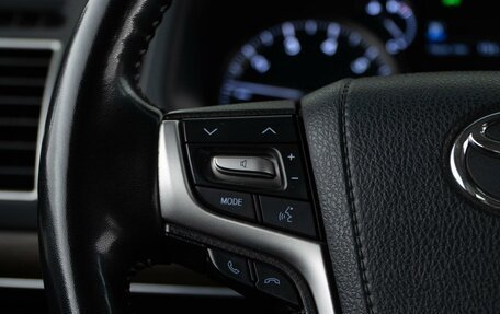 Toyota Land Cruiser Prado 150 рестайлинг 2, 2021 год, 7 595 055 рублей, 15 фотография