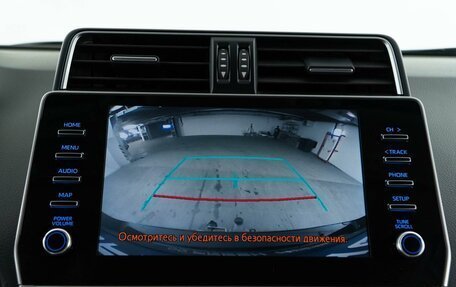 Toyota Land Cruiser Prado 150 рестайлинг 2, 2021 год, 7 595 055 рублей, 17 фотография