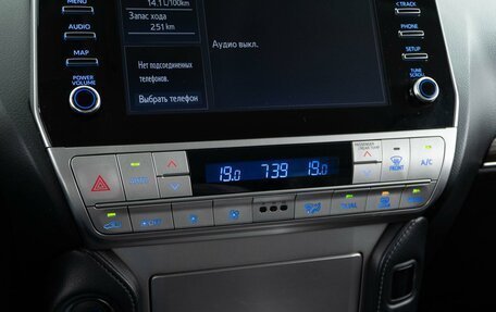 Toyota Land Cruiser Prado 150 рестайлинг 2, 2021 год, 7 595 055 рублей, 18 фотография