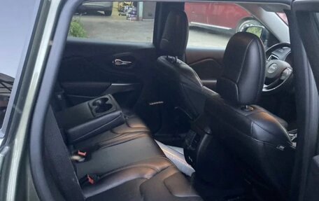 Jeep Cherokee, 2020 год, 2 500 000 рублей, 11 фотография