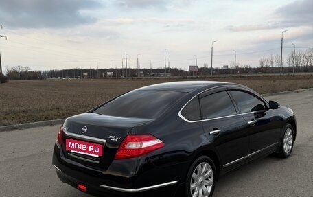 Nissan Teana, 2011 год, 880 000 рублей, 2 фотография