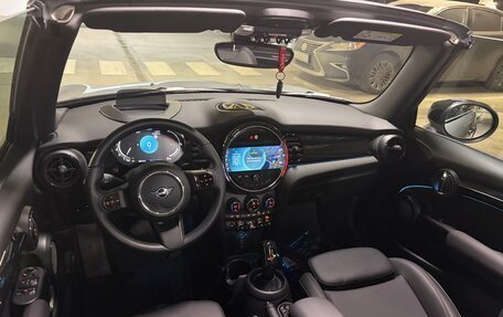 MINI Cabrio, 2022 год, 3 900 000 рублей, 13 фотография