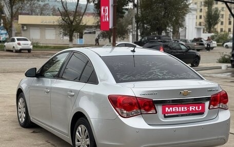 Chevrolet Cruze II, 2011 год, 750 000 рублей, 6 фотография