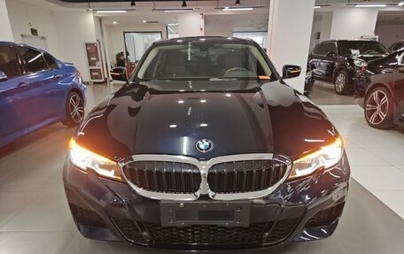 BMW 3 серия, 2022 год, 2 фотография