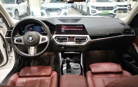 BMW 3 серия, 2022 год, 8 фотография